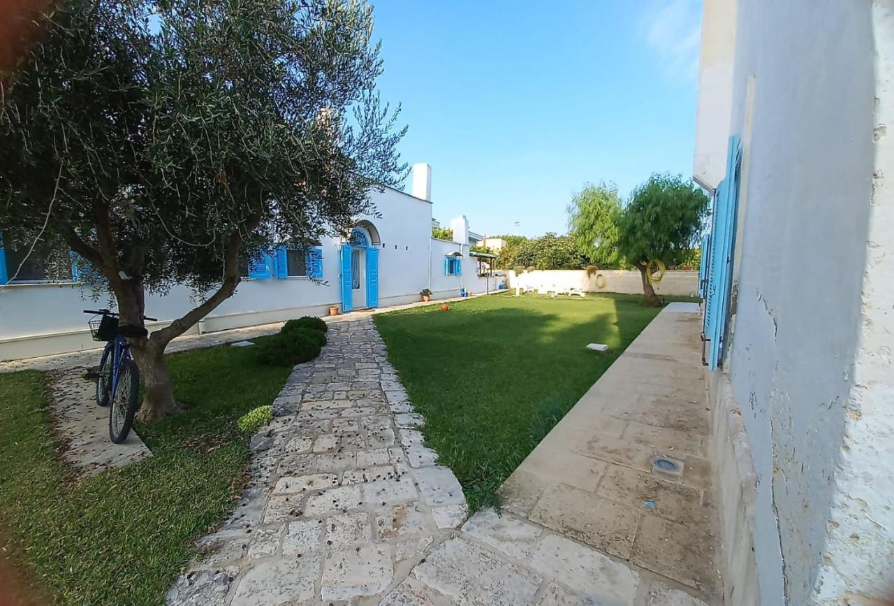 Bed and Breakfast Villino Tronchetto Bianco Mola di Bari Exterior foto